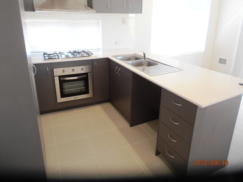 16 Sugarbush Way, Yanchep WA 6035