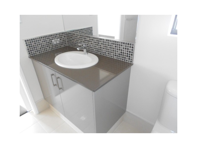 27 Mistral Crescent, Glenfield WA 6532