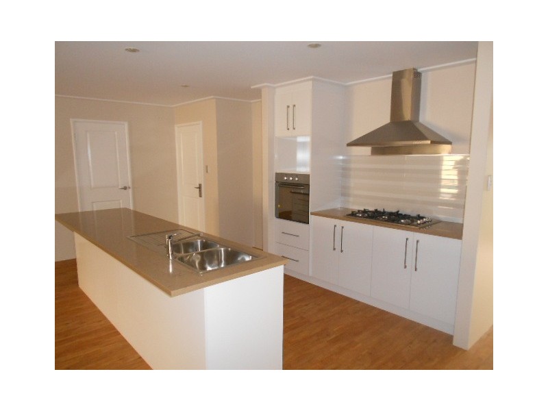 25 Beachcomber Cove, Geraldton WA 6530