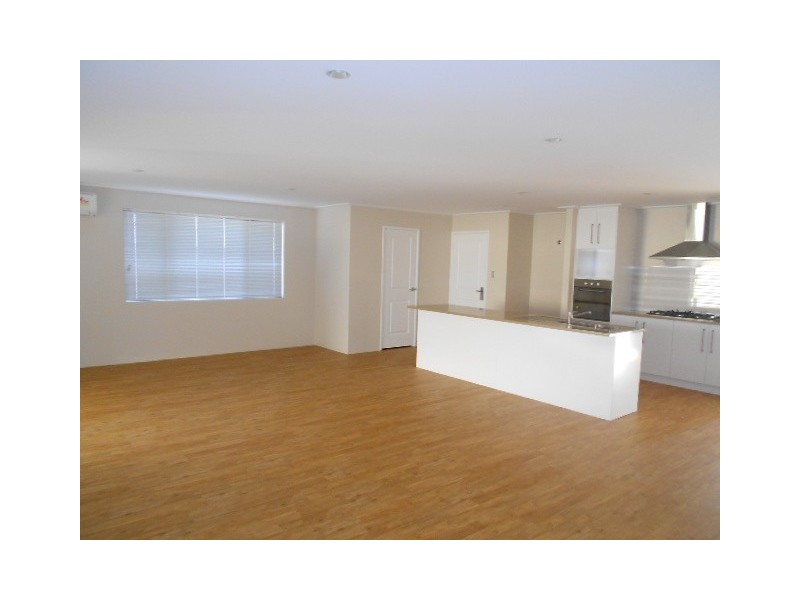 25 Beachcomber Cove, Geraldton WA 6530