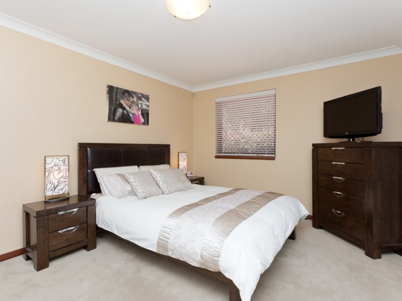 79 Regency Drive, Thornlie WA 6108