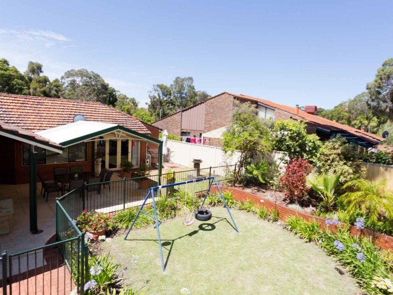 79 Regency Drive, Thornlie WA 6108