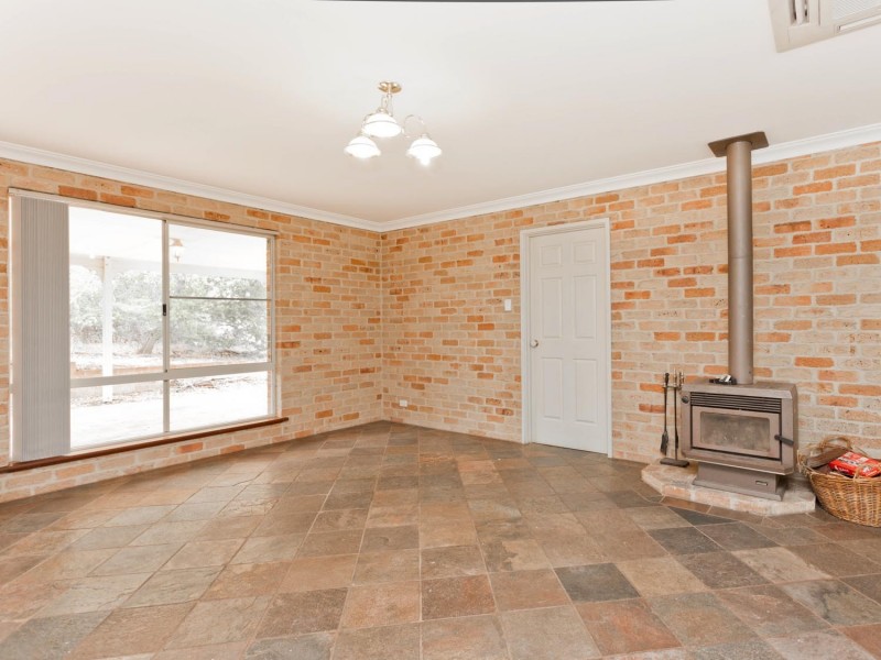 12 Wattle Court, Mahogany Creek WA 6072