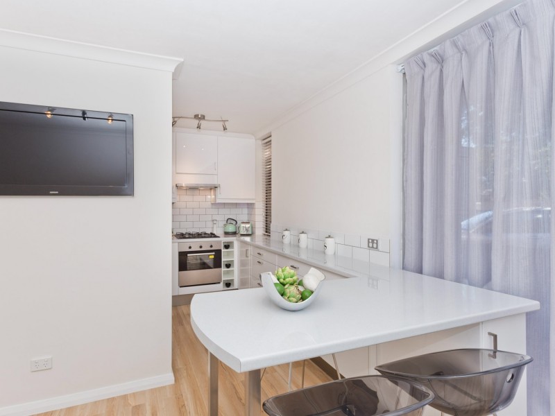 2/4 Bulwer Street, Perth WA 6000