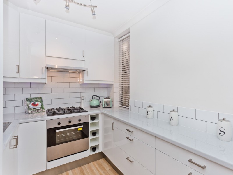 2/4 Bulwer Street, Perth WA 6000