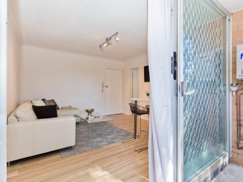 2/4 Bulwer Street, Perth WA 6000