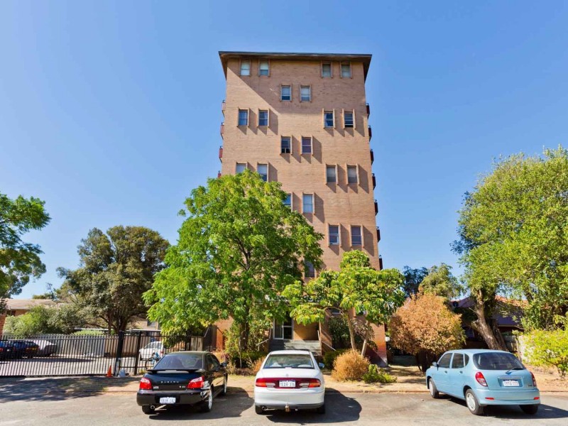 2/4 Bulwer Street, Perth WA 6000
