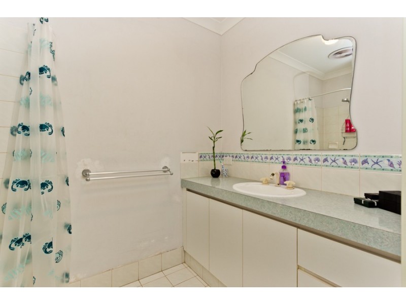 1 Hood Court, Port Kennedy WA 6172