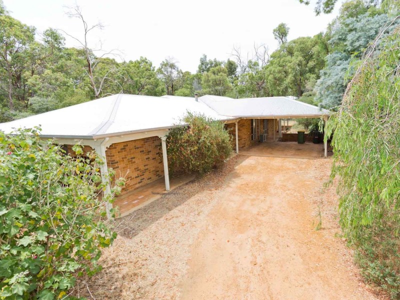 12 Wattle Court, Mahogany Creek WA 6072