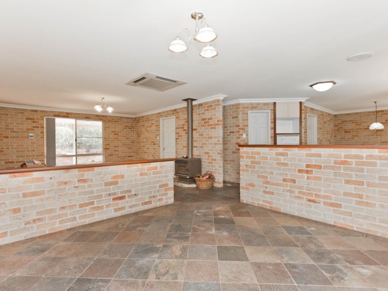 12 Wattle Court, Mahogany Creek WA 6072