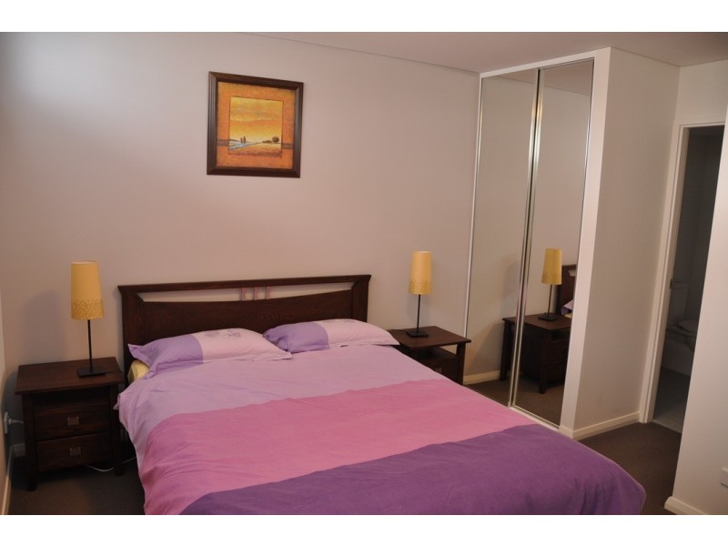 18  / 8 PROWSE STREET, West Perth WA 6005