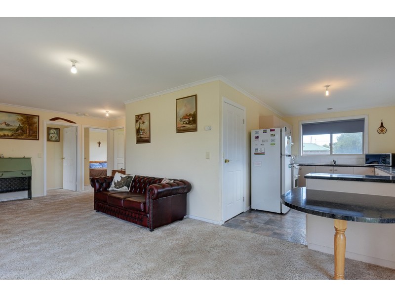 8 Nicholas Avenue, Dodges Ferry TAS 7173