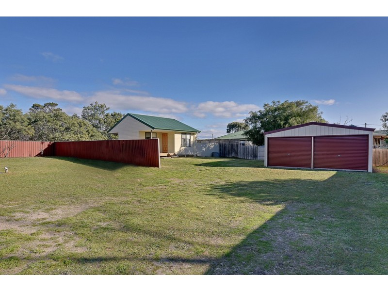 8 Nicholas Avenue, Dodges Ferry TAS 7173