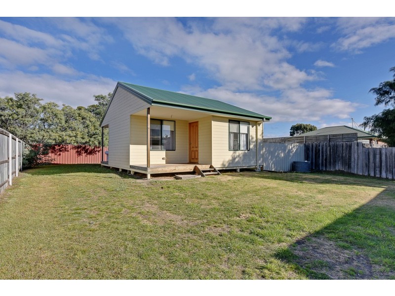 8 Nicholas Avenue, Dodges Ferry TAS 7173