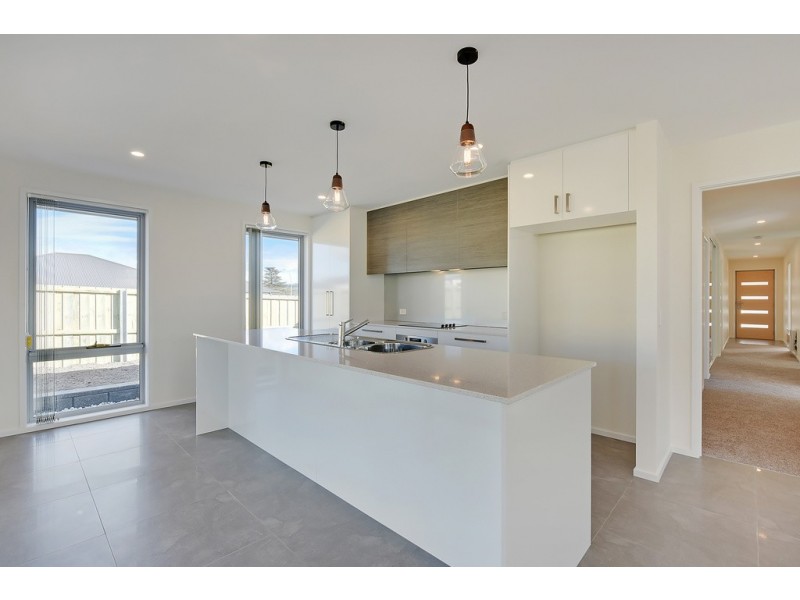 31 Barilla Court, Midway Point TAS 7171