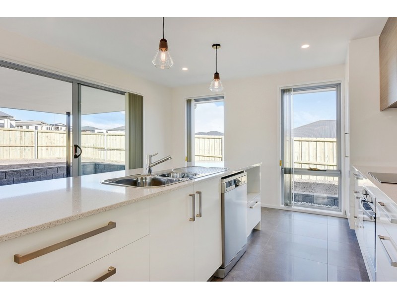 31 Barilla Court, Midway Point TAS 7171