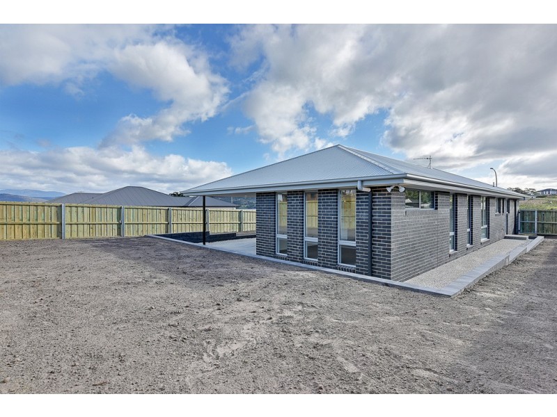 31 Barilla Court, Midway Point TAS 7171