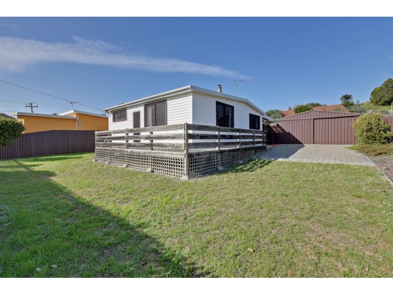 16 Nerine Street, Primrose Sands TAS 7173