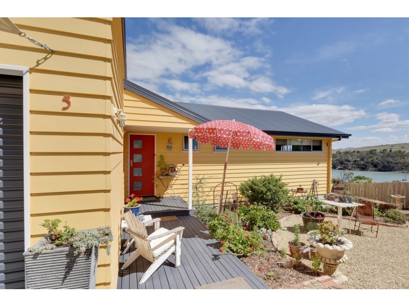 5 Boyd Street, Lewisham TAS 7173
