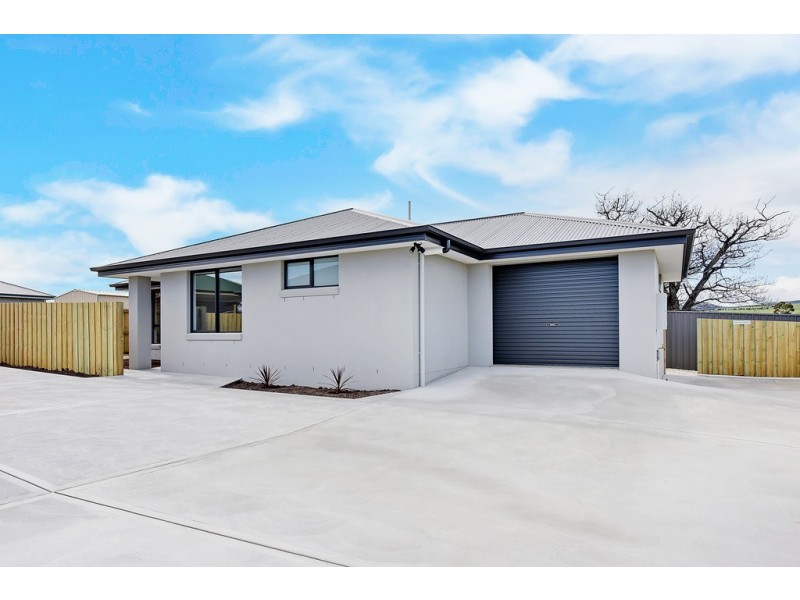 Units 1and2, 16 Whitelea Court, Sorell TAS 7172