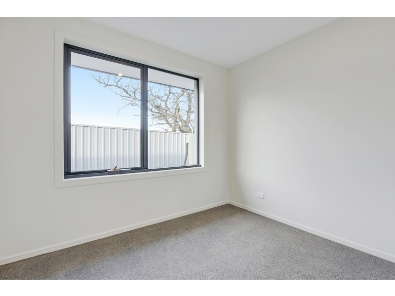 Units 1and2, 16 Whitelea Court, Sorell TAS 7172