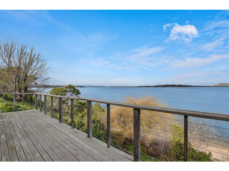 567 Shark Point Road, Penna TAS 7171