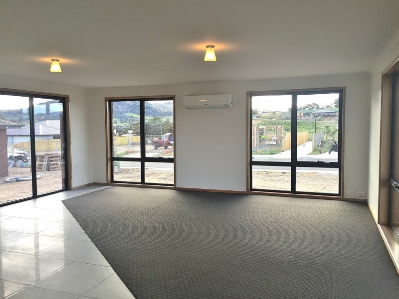 35 Barilla Court, Midway Point TAS 7171