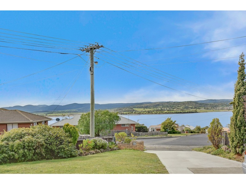 9 Waterview Court, Midway Point TAS 7171