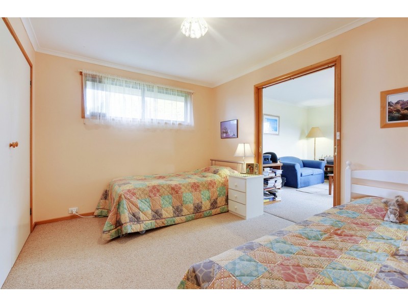 9 Waterview Court, Midway Point TAS 7171