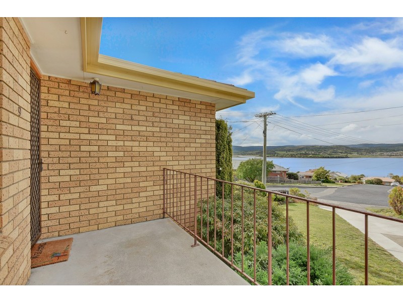 9 Waterview Court, Midway Point TAS 7171