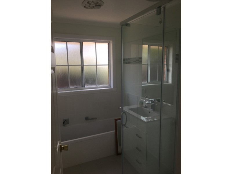 Unit 1/10 Stewart Court, Midway Point TAS 7171