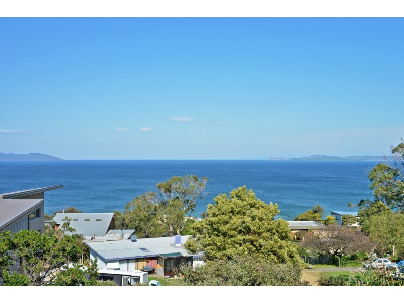 9 North Street, Dodges Ferry TAS 7173