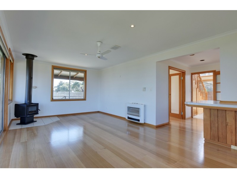 9 North Street, Dodges Ferry TAS 7173