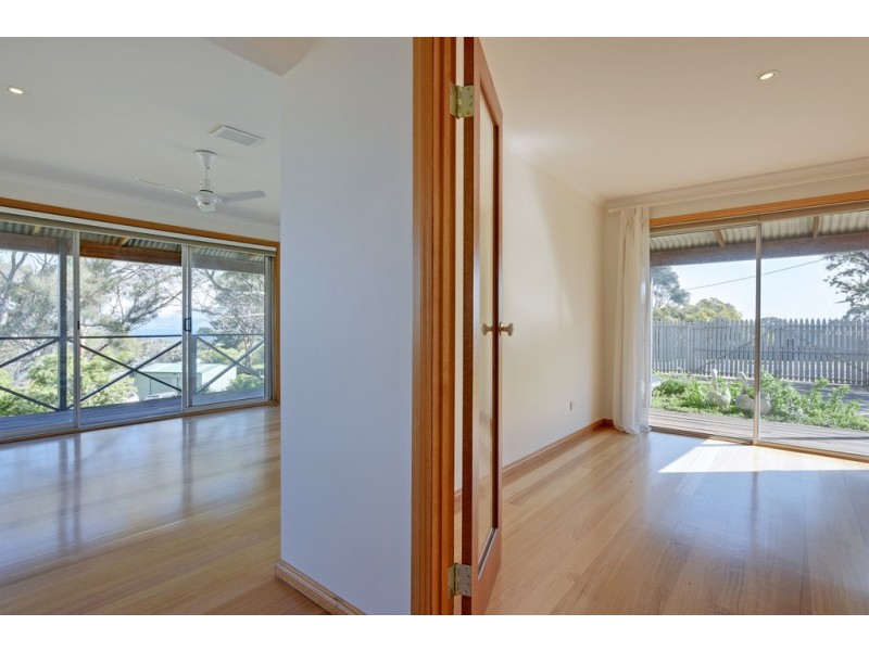 9 North Street, Dodges Ferry TAS 7173