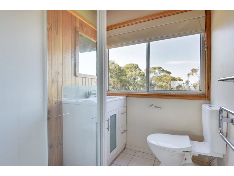 9 North Street, Dodges Ferry TAS 7173