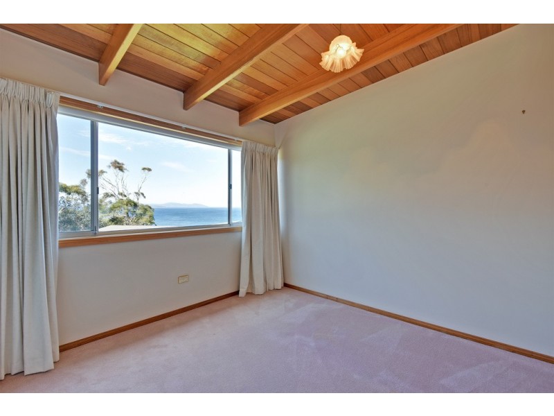 9 North Street, Dodges Ferry TAS 7173