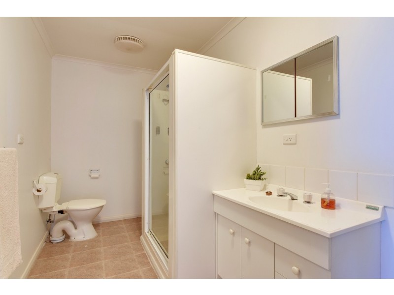 14 Oak Street, Primrose Sands TAS 7173