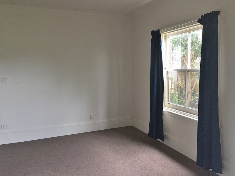 4 Raynors Road, Midway Point TAS 7171