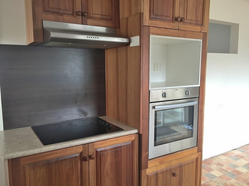 4 Raynors Road, Midway Point TAS 7171