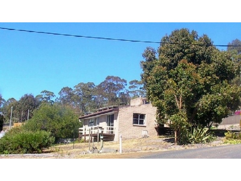 16 Kestrel Street, Primrose Sands TAS 7173