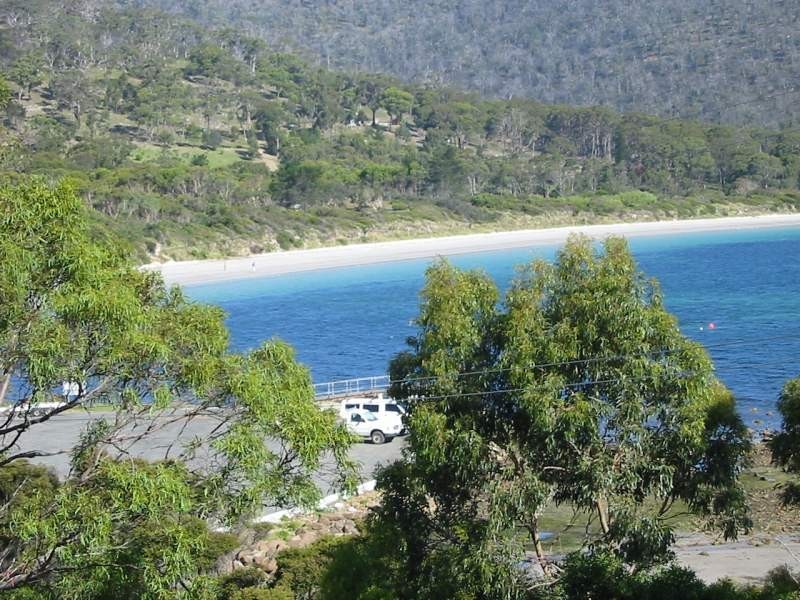 42 APEX POINT ROAD, White Beach TAS 7184