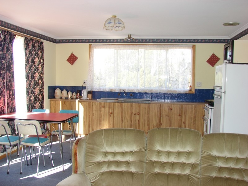 43 Free st, White Beach TAS 7184