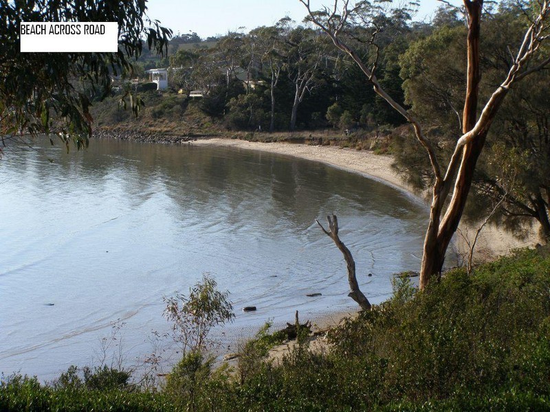 16 Jetty Road, Dodges Ferry TAS 7173