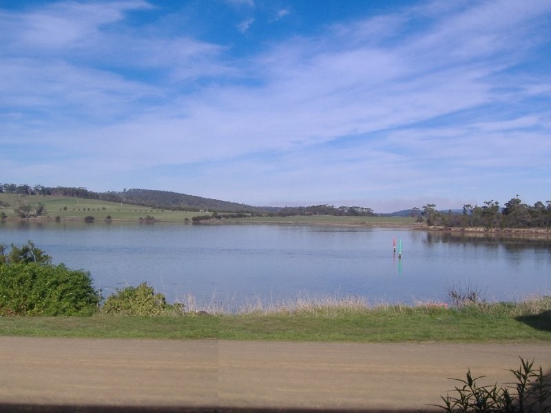 8 Esplanade, Dunalley TAS 7177