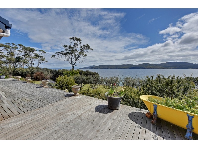 40 Spaulding Street, White Beach TAS 7184