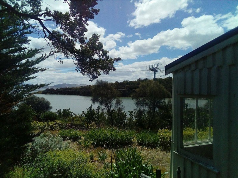 42 Lewisham Scenic Drive, Lewisham TAS 7173