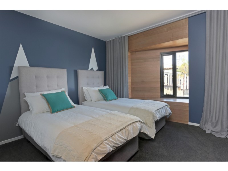185 Lewisham Scenic Drive, Lewisham TAS 7173