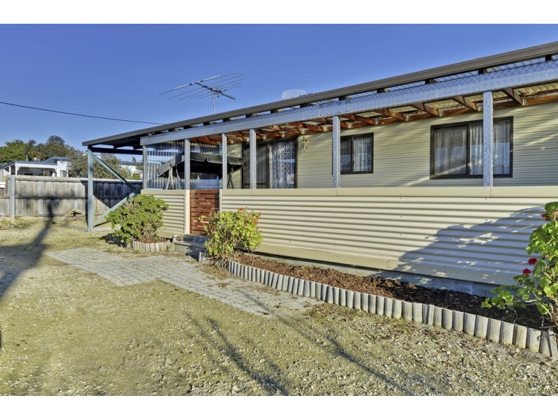 22 Pargonee Street, Dodges Ferry TAS 7173