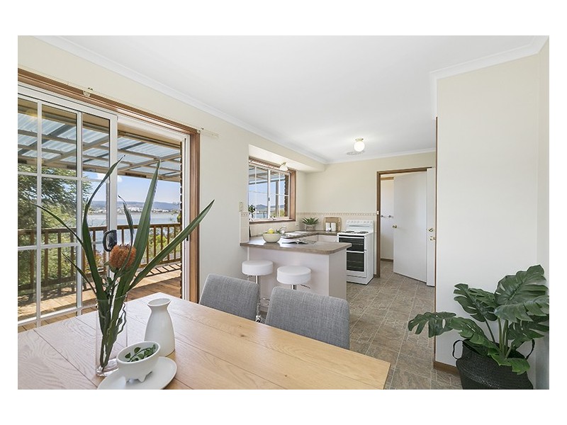 41 Esplanade, Midway Point TAS 7171