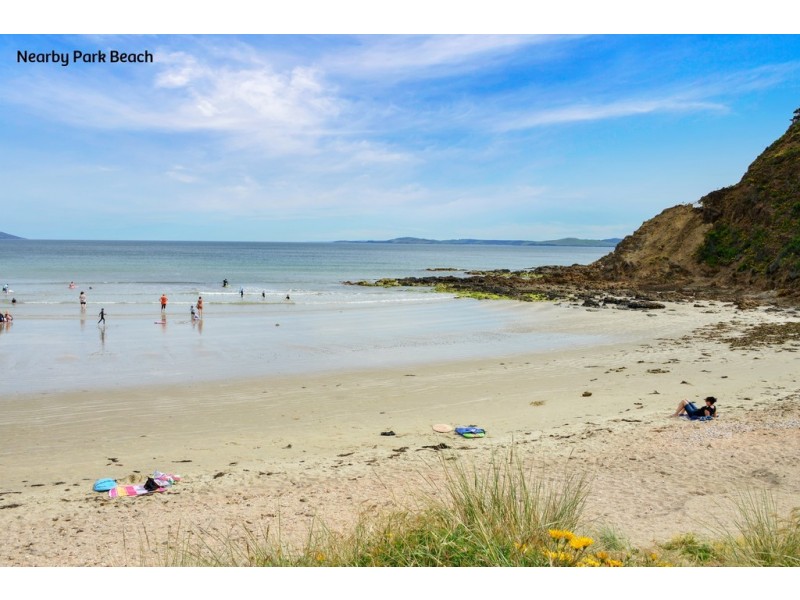 69 Carlton Beach Road, Dodges Ferry TAS 7173